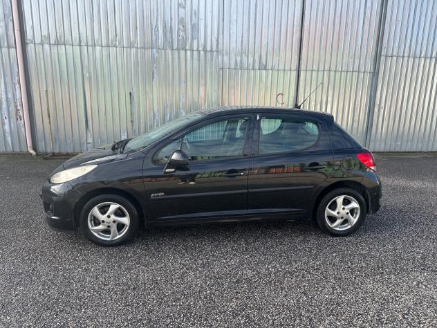 Peugeot 207 1.4 8V 75CV 5p. X Line ECO GPL - Foto 8