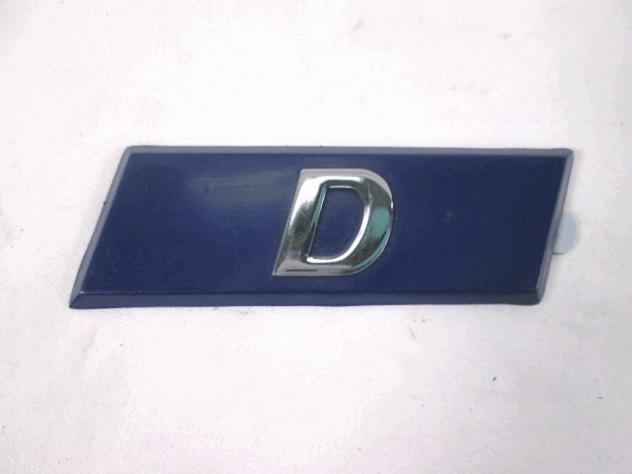 12750 LOGO STEMMA SCRITTA "D" PARAFANBGO ANTERIORE FIAT UNO 60 1.7 D 3P RICAMBIO NUOVO
