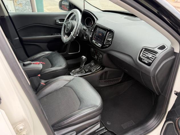 Jeep Compass 2.0 Multijet II aut. 4WD Limited - Foto 5