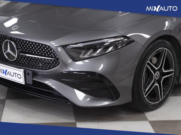 Mercedes A 200 D Automatic Premium AMG Line Night Edition - Foto 9