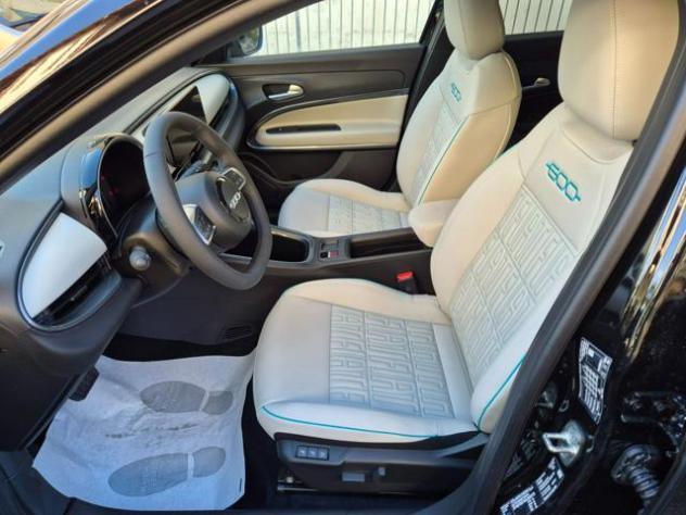FIAT 600 Hybrid 110 CV DCT MHEV La Prima rif. 23441826 - Foto 9