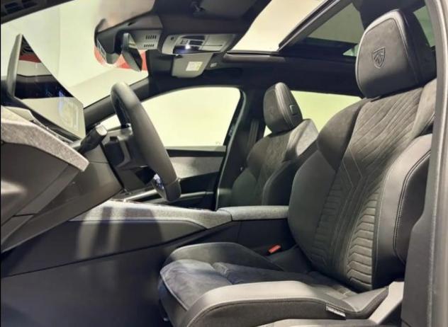 PEUGEOT 5008 Hybrid 145 e-DCS6 GT EXCLUSIVE rif. 23937814 - Foto 9