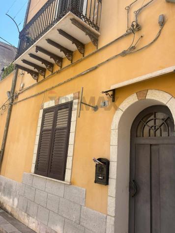 Appartamento in vendita a Partinico