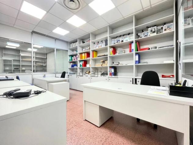 UFFICIO di 10 vani e di 300 mq (AREZZO) rif. LEBOLE - Foto 8