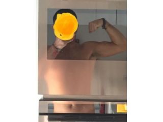 Massaggi - benessere Ancona - Massaggiatore per donne anche in coppia Tel:3516620753