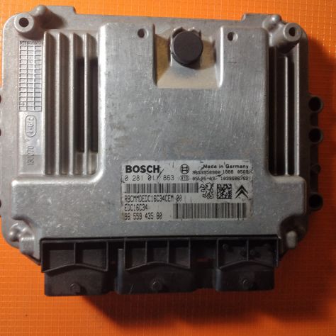 CENTRALINA MOTORE ECU PEUGEOT 307 C4 1.6HDI BOSCH CODE: 0281011863 - Foto 4