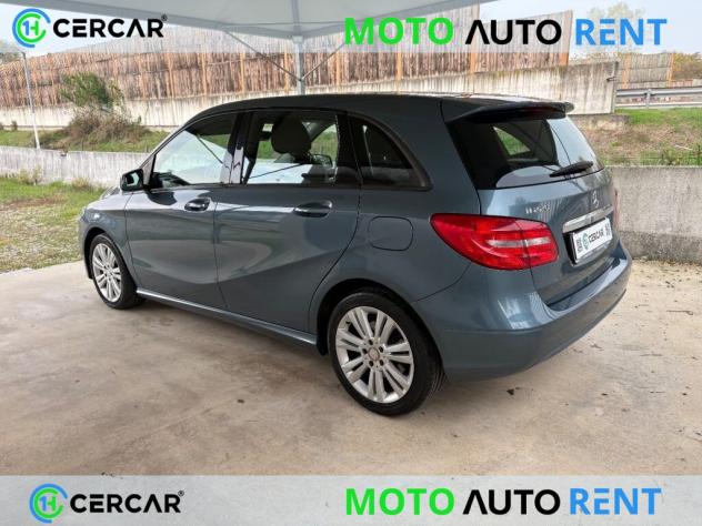 Mercedes-Benz B 220 4Matic 4X4 AUTOMATICA ERUO 6B BENZINA POCHI KM - Foto 4