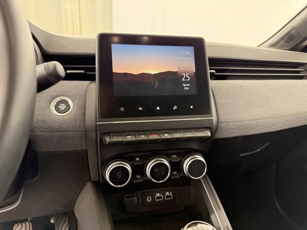 Renault Clio 1.0 TCe 67KW TECHNO * BONUS FINANZIAMENTO * - Foto 10