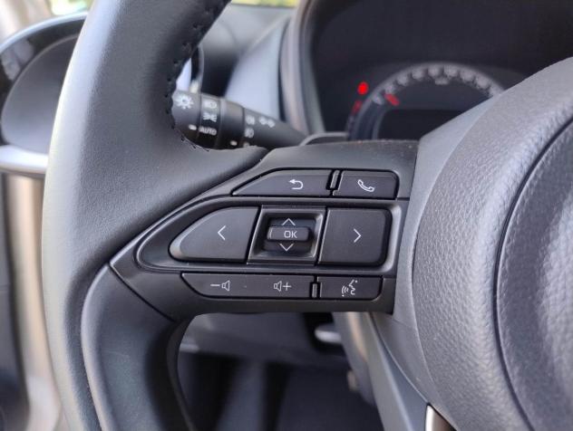 Toyota Aygo X 1.0B (72 CV) Lounge - Foto 10