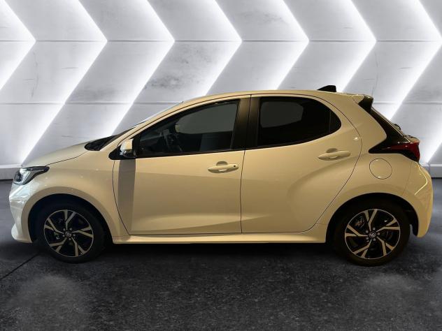 Toyota Yaris Yaris 1.5 Hybrid 5 porte TREND N 5 ESEMPLARI KM0 BIANCHE -- PRONTA CONSEGNA -- SENZA VINCOLI DI FINANZIAMENTO -- PASSAGGIO COMPRESO - Foto 3
