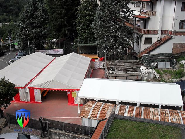Gazebo per Giardini esterno bar 6 x 6 x 2,6 mt. telo Pvc ignifugo a Como - Foto 9