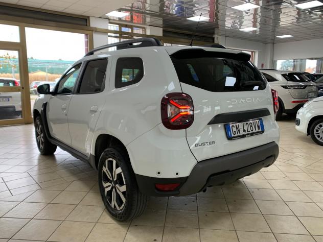 Dacia Duster 1.0 TCe 100 CV ECO-G 4x2 Prestige - Foto 7