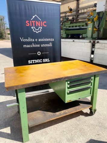 Banchi e carrelli da lavoro usati - Foto 7