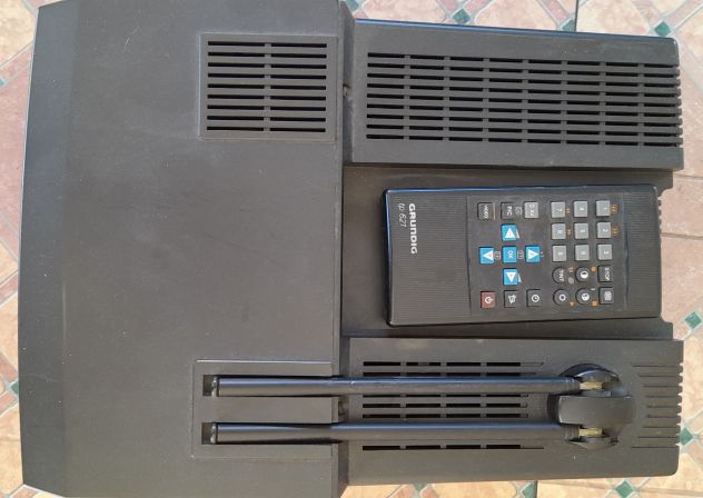 TV GRUNDIG P25-449-12 - Foto 3