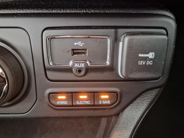 Jeep Renegade 4Xe 190CV Limited - Foto 10