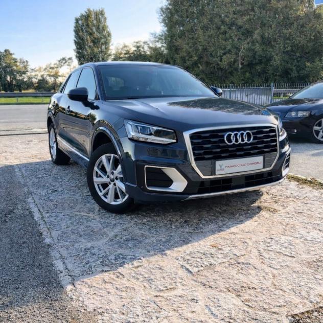 Audi Q2 30 TDI Admired - Foto 3