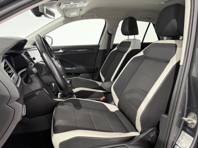 Volkswagen T-Roc 1.6 TDI SCR Advanced BMT - Foto 9