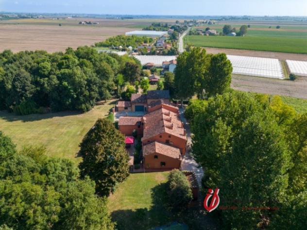 Villa di 900 m² con più di 5 locali in vendita a San Bellino - Foto 6