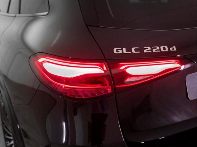 Mercedes-Benz GLC 220 d 4MATIC AMG Line Advanced - Foto 8