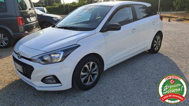 HYUNDAI i20 1.2 5 porte Econext Connectline rif. 23921754