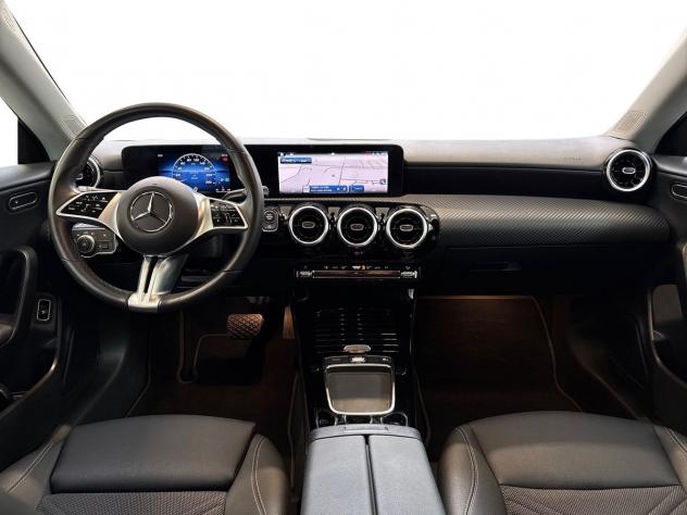 Mercedes-Benz CLA Sh.Brake - X118 2023 Shooting Brake 180 d Advanced auto - Foto 10