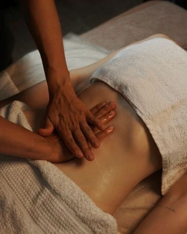Massaggiatrice professionista – Trattamenti per il benessere - Foto 3 Tel:3512516017