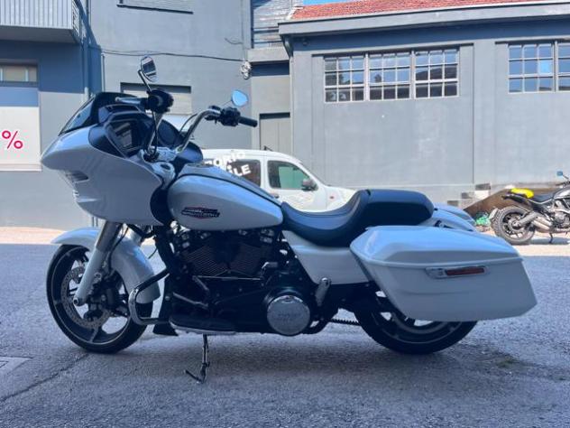 HARLEY-DAVIDSON FLTRXS Road Glide ROAD GLIDE 1923 rif. 24059213 - Foto 2