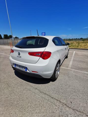 Alfa Romeo Giulietta 1.6 JTDm-2 105 CV Distinctive - Foto 4