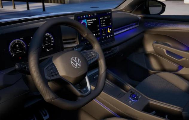 Volkswagen T-Roc T-Roc 1.5 eTSI ACT 150 CV DSG R-Line - Foto 5