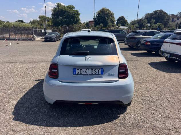 Fiat 500e 42 kWh Icon + - Foto 2