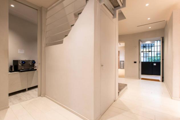 Immobile di 450 m² con più di 5 locali in affitto a Milano - Foto 16