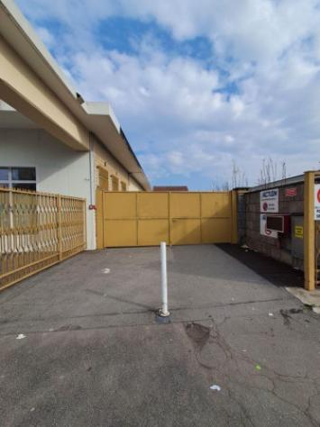 Immobile di 229 m² con 1 locale in affitto a Torino - Foto 3