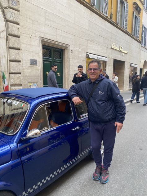 Ciao sono pietro ti senti da sola ci sono io Tel:3208241212