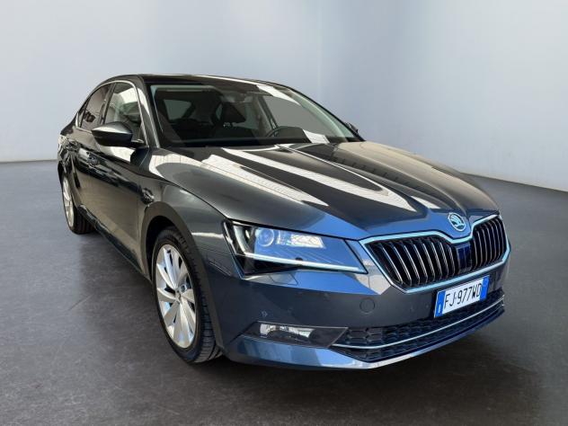 Škoda Superb 2.0 TDI AMBITION 110KW - Foto 3