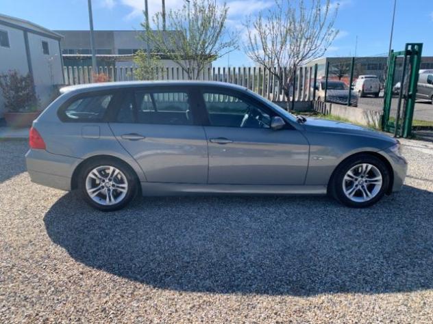 BMW 320 d cat Touring Futura rif. 23772132 - Foto 4