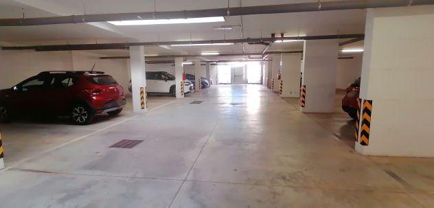 CIAMPINO | Bilocale con terrazzi | Cantina e Posto auto - Foto 10