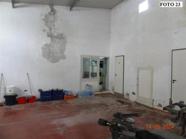 Immobile in asta di 90 m² con più di 5 locali e box auto in vendita a Mazzarrone - Foto 10