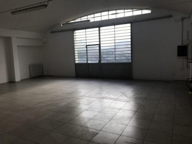 Immobile di 200 m² con 2 locali in affitto a Cavezzo - Foto 5