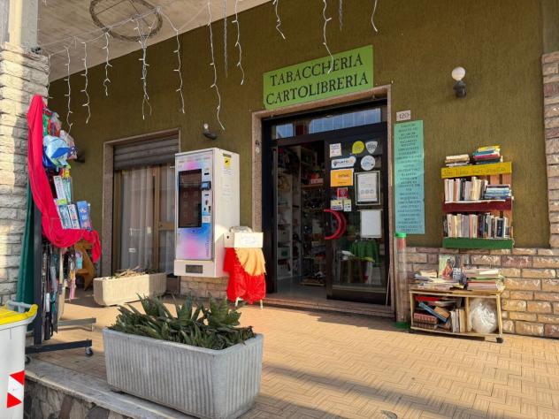 Tabaccheria in vendita a Follo