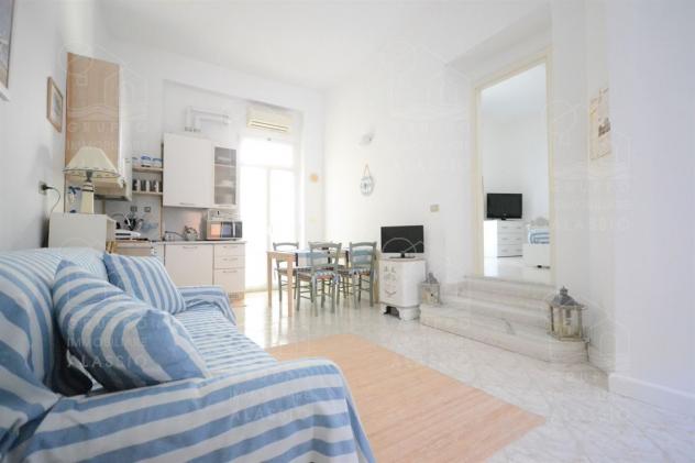 Alassio, ampio bilocale con spazio esterno ad uso TURISTICO - Foto 4