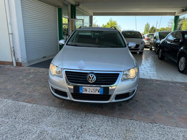 Volkswagen Passat 1.9 TDI/105CV DPF Var. BlueMotion - Foto 2