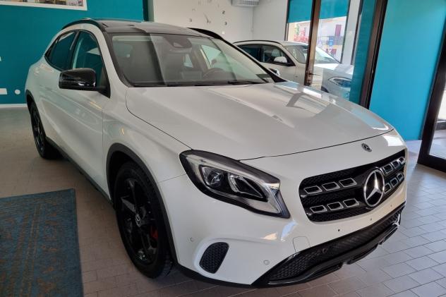 Mercedes-benz GLA 180 d Black Editition, prezzo+ IVA., OK NEOPATENTATI!!!! - Foto 3