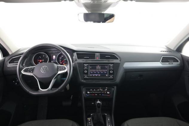 VOLKSWAGEN Tiguan Tiguan 2.0 TDI 150 CV SCR DSG Life rif. 23802202 - Foto 4