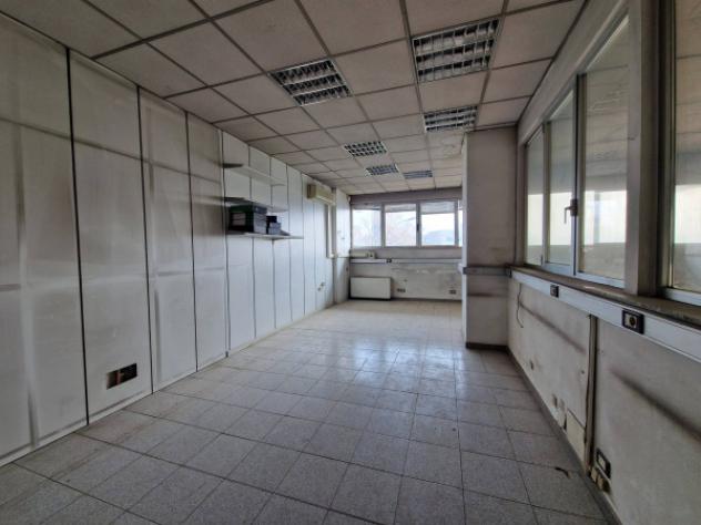 Immobile di 1052 m² con più di 5 locali in vendita a Novate Milanese - Foto 17