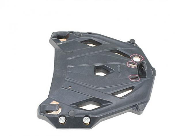 SUPPORTO BAULETTO CENTRALE POSTERIORE KAWASAKI VERSYS 1000 2015 - 2016 999940662 REAR CENTRAL BAG BRACKET