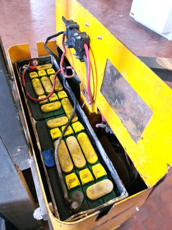 carrello elevatore guida uomo a timone usato - Foto 3