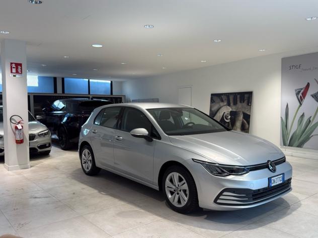 Volkswagen Golf 2.0TDI DSG SCR Adaptive Cruise Fari LED Sensori - Foto 2