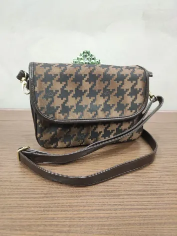 Borsa a tracolla Carpisa marrone - Compatta &amp; Capiente - Foto 3