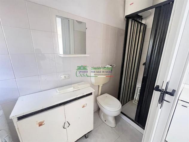 Rif: 2707 Soluzione indipendente su tre livelli con terrazza nel cuore di Comiso - Foto 7