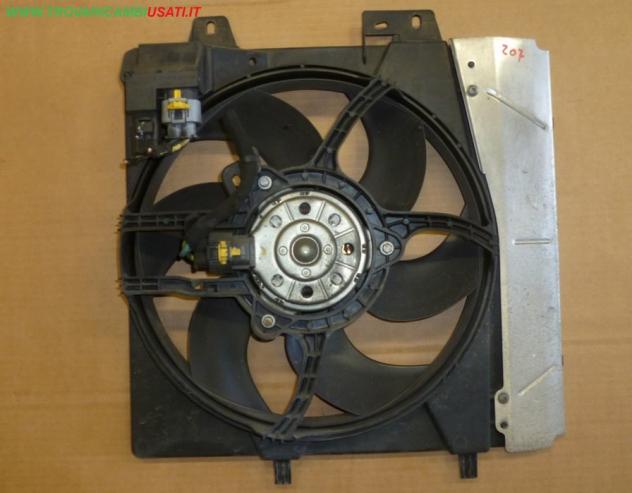 ELETTROVENTOLA CON SUPPORTO 9653804080 PEUGEOT 208 (A9)  Raffreddamento  Termico  Raffredamento  Elettroventola CITROEN - C4 Cactus - 01-05-2014 - 01-